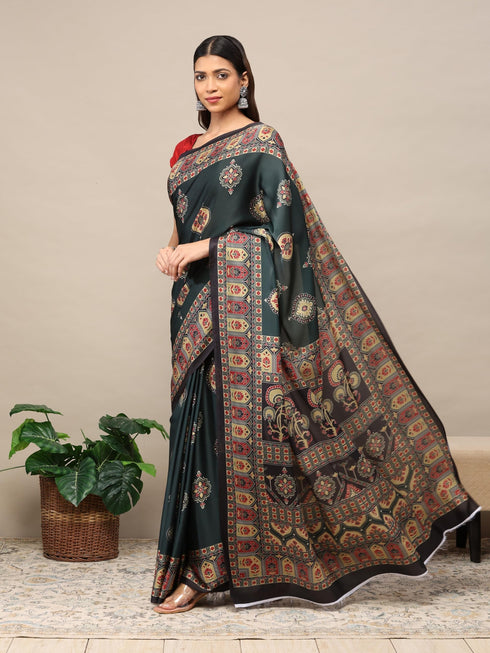 Vasthrlay Designer Unstitched Saree