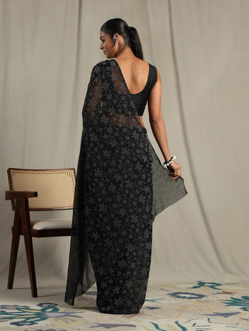 Vasthrlay Chiffon Saree