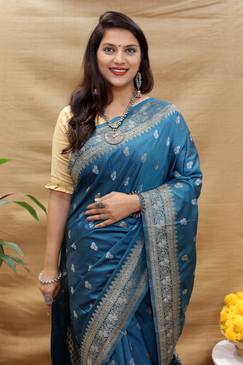Vasthrlay Kanjivaram Saree