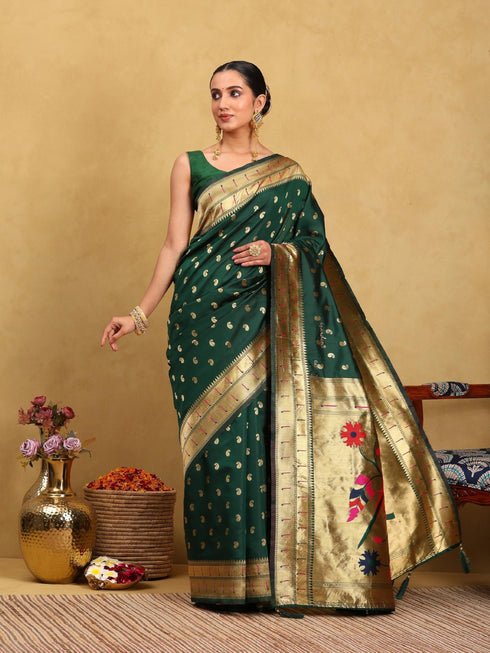 Vasthrlay Saree