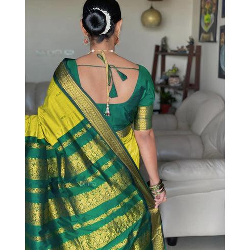 Vasthrlay Kanjivaram Tassels Saree