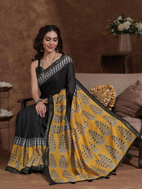 Vasthrlay Weaving Printed Unstitched Dusty Pink Saree