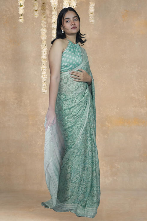 Vasthrlay Fashion Chiffon Paisley Printed Ethnic Wear