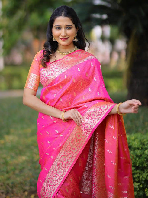 Vasthrlay Kanjivaram Handloom Golden Ethnic Wear