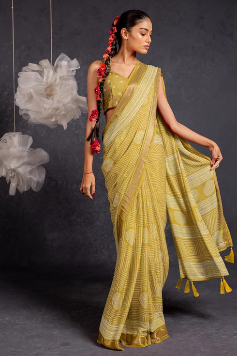 Vasthrlay Fashion Georgette Bandhani Printed Ethnic Wear