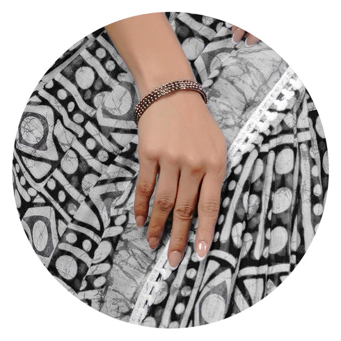 Vasthrlay Fashion Chevron Printed Ethnic Wear