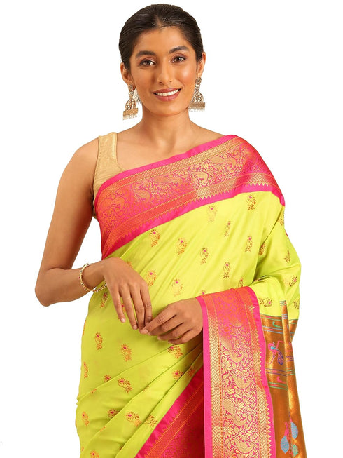 Vasthrlay Pheshwai Bottle Saree