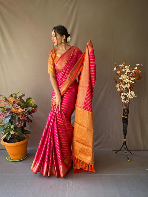 Vasthrlay Leriya Patola Banarasi Ethnic Wear