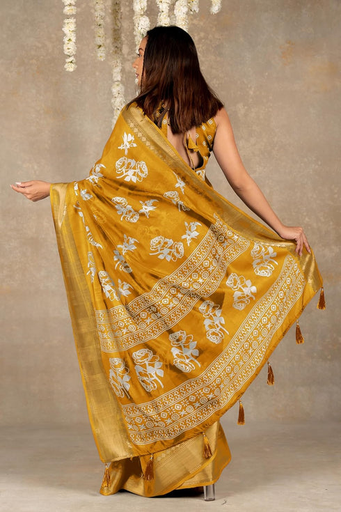Vasthrlay Fashion Kalamkari Printed Ethnic Wear