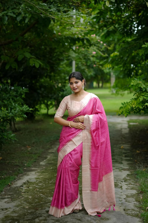 Vasthrlay Silk Saree Solid Design Pure
