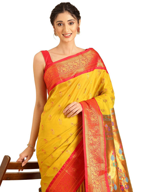 Vasthrlay Pheshwai Bottle Saree