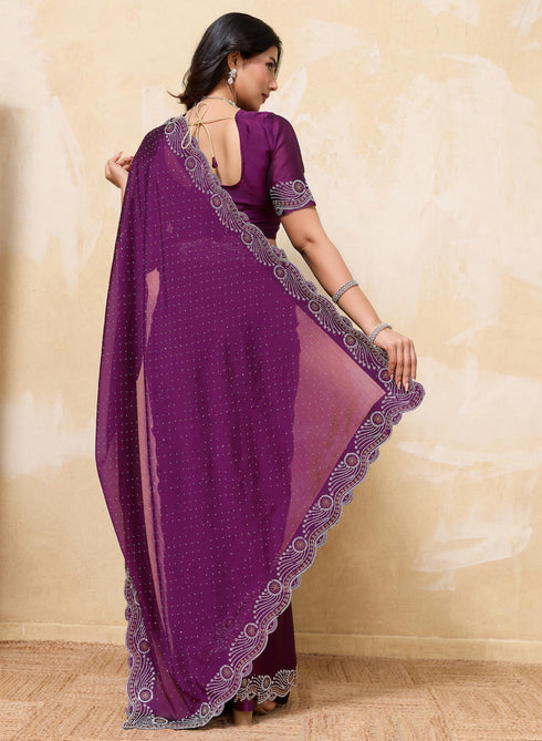 Vasthrlay Maroon Unstitched Saree