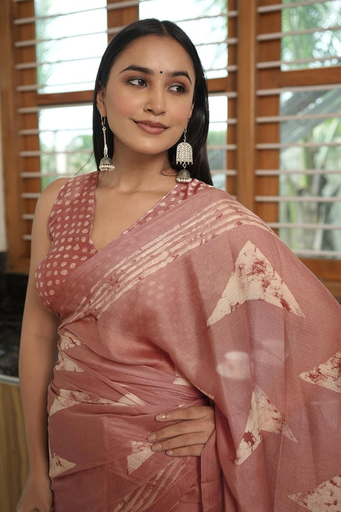 Vasthrlay Fashion Chiffon Printed Ethnic Wear