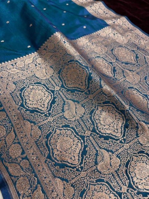 Vasthrlay Banarasi Mashru Traditional
