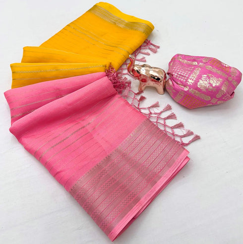 Vasthrlay Saree Floral Printed