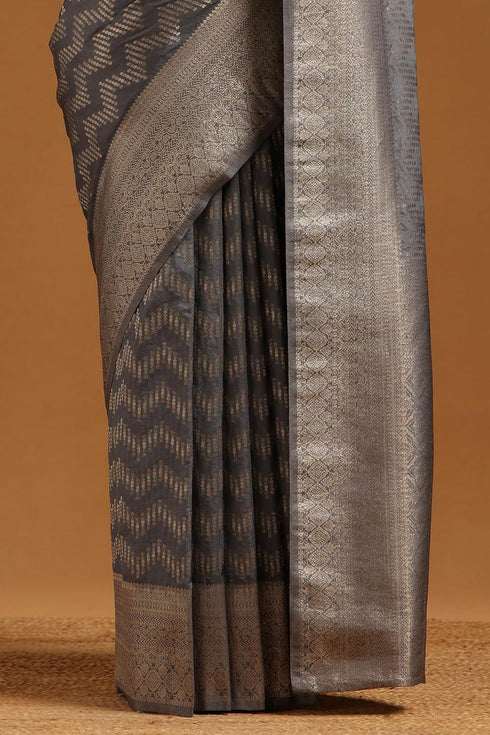 Vasthrlay Orange Georgette Woven
