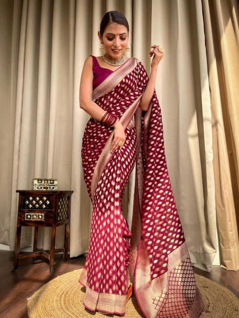 Vasthrlay Banarasi Saree