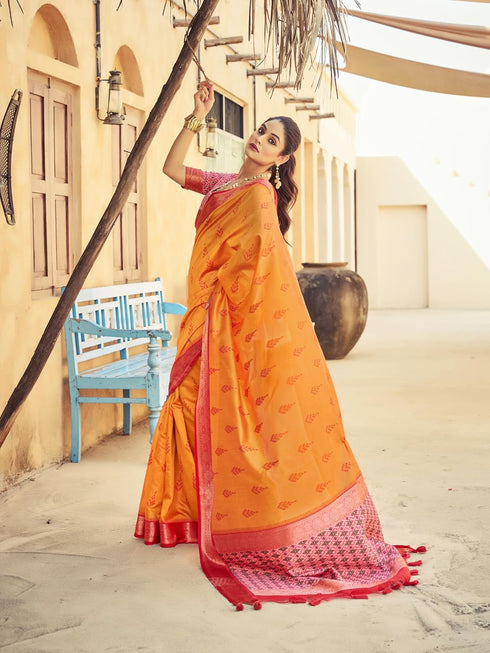 Vasthrlay Kanjivaram Banarasi Festival Unstitched Saree