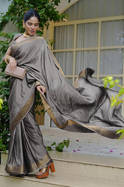 Vasthrlay Fashion Peacock Printed Ethnic Wear