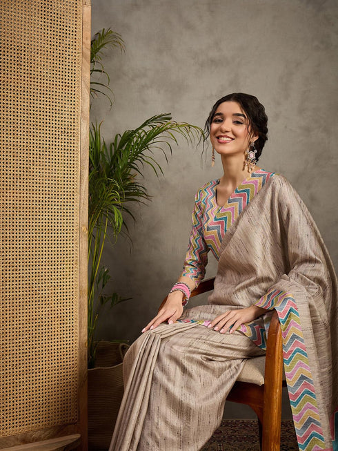 Vasthrlay Georgette Madhubani Unstitched Su Ethnic Wear