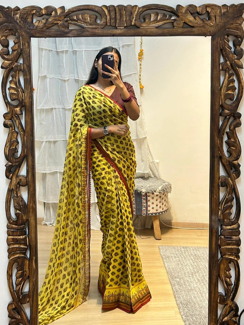 Vasthrlay Yellow Georgette Printed Unstitched Saree