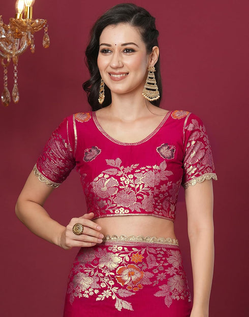 Vasthrlay Kanjivaram Banarasi Unstitched Red Saree