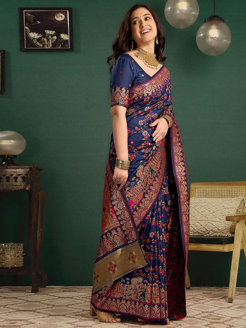 Vasthrlay Printed Purple Saree