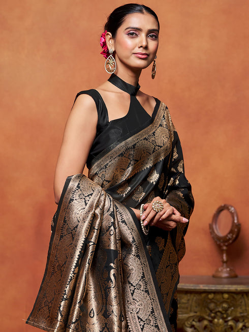 Vasthrlay Banarasi Woven Saree