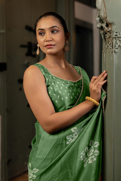 Vasthrlay Fashion Chiffon Printed Ethnic Wear