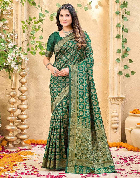 Vasthrlay Womens Weaving Unstitched Dark Green Saree