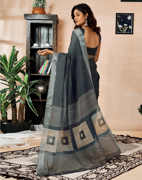 Vasthrlay Womens Printed Unstitched Dark Green Saree