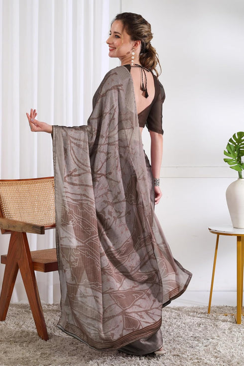 Vasthrlay Fashion Chiffon Geometric Printed Ethnic Wear