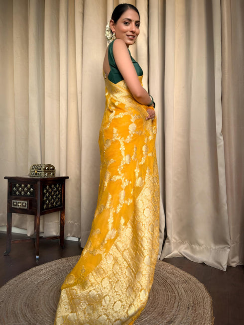 Vasthrlay Soft Silk Saree