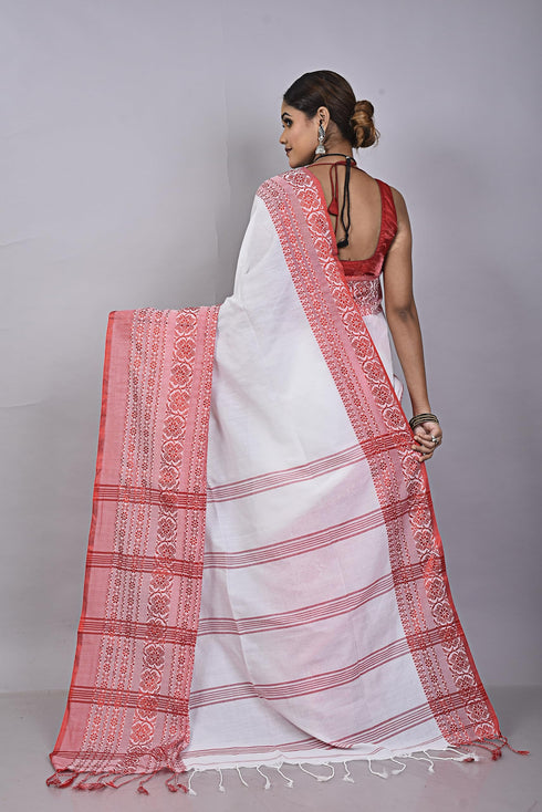 Vasthrlay Begampuri Traditional Saree