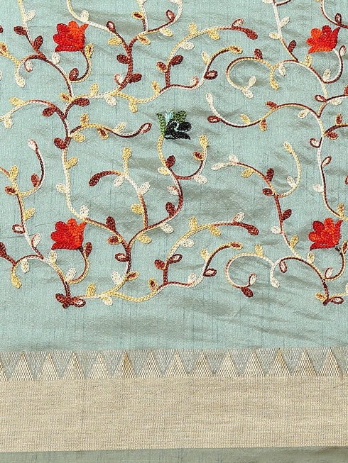 Vasthrlay Embroidered Saree