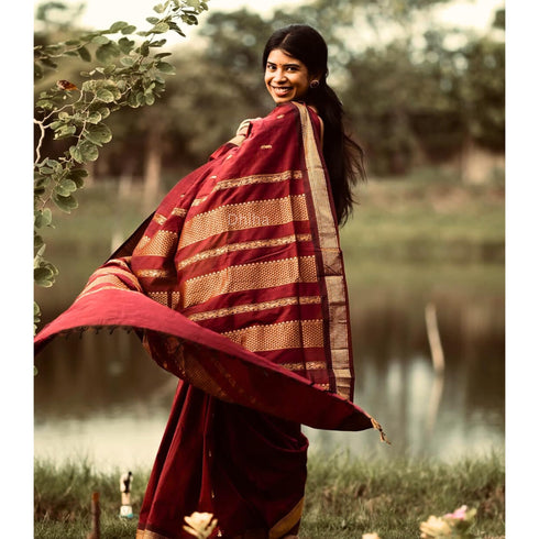 Vasthrlay Kanjivaram Tassels Saree