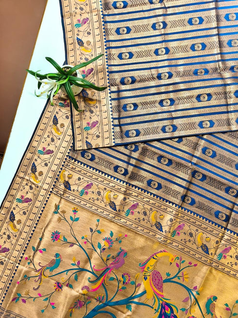 Vasthrlay Kanjivaram Paithani Weaving