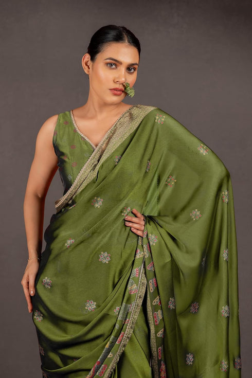 Vasthrlay Fashion Chiffon Printed Ethnic Wear