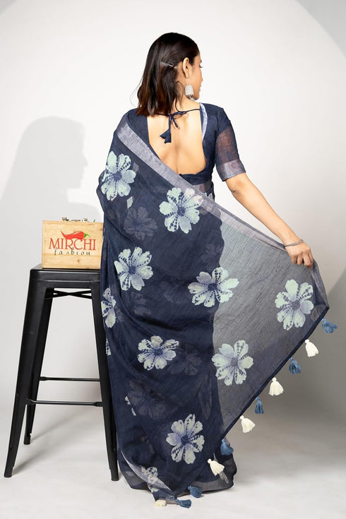 Vasthrlay Fashion Kalamkari Printed Ethnic Wear