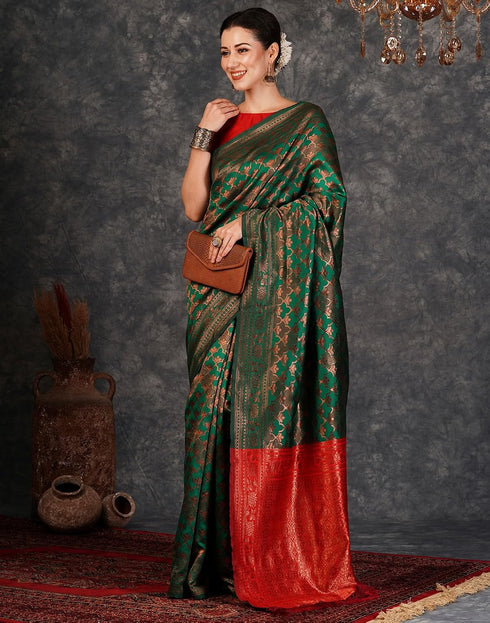 Vasthrlay Banarasi Kanjeevaram Green Saree With Red Unstitched Blouse Piece