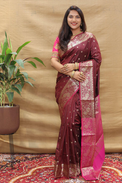 Vasthrlay Banarasi Wedding Saree