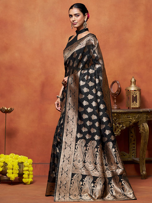 Vasthrlay Banarasi Woven Saree
