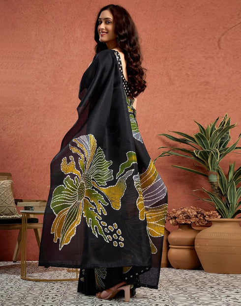 Vasthrlay Womens Printed Unstitched White Saree
