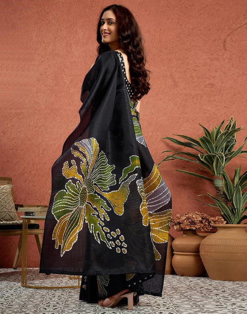 Vasthrlay Womens Printed Black And Green Saree With Unstitched Blouse Piece