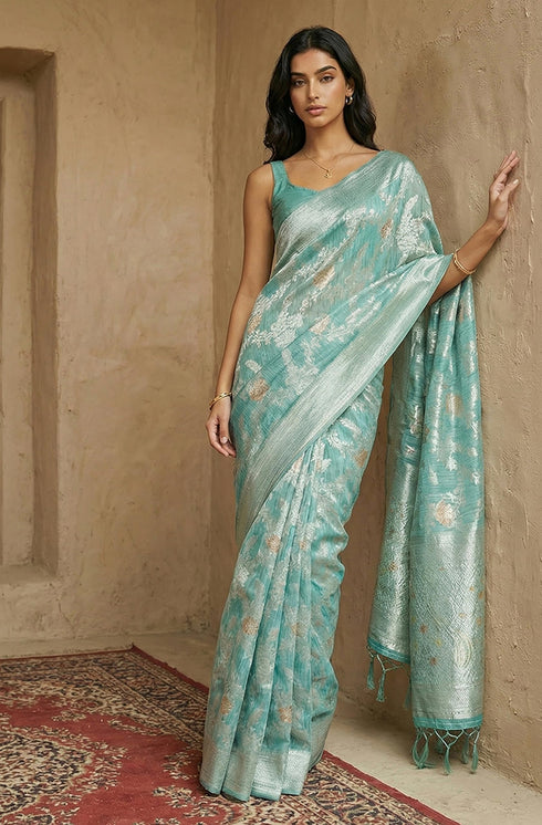 Vasthrlay Jacquard Floral Saree