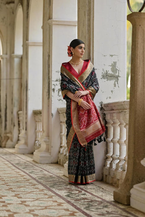 Vasthrlay Silk Saree Floral Patola Design