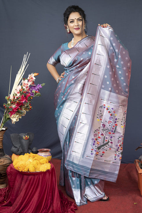 Vasthrlay Paithani Unstitched Saree