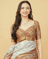 Vasthrlay Off White Geometric Triangle Print Polyester Saree With Muted Gold Zari Border And Teal Blue Ruched Unstitched Blouse Piece