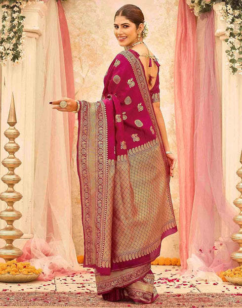Vasthrlay Womens Weaving Pink | Gold Saree With Unstitched Blouse Piece