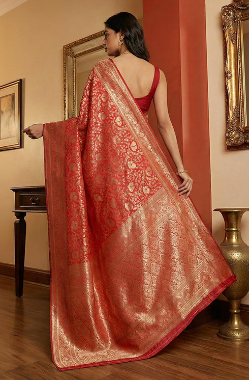 Vasthrlay Jacquard Floral Saree